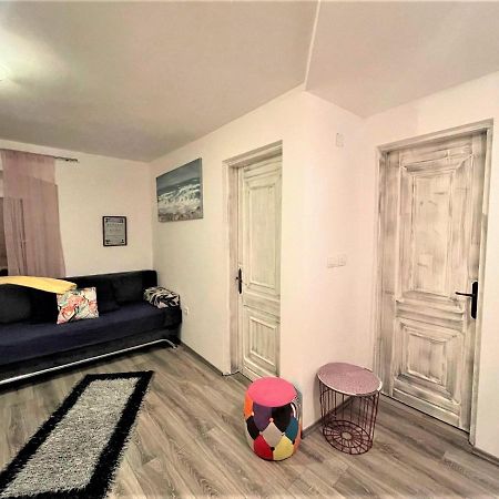 Apartment Chloe Τρογκίρ Εξωτερικό φωτογραφία
