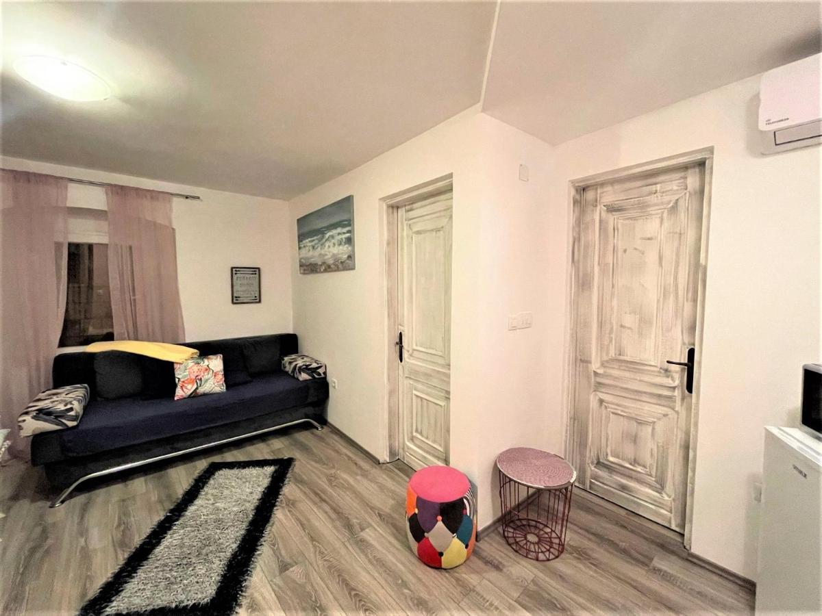 Apartment Chloe Τρογκίρ Εξωτερικό φωτογραφία